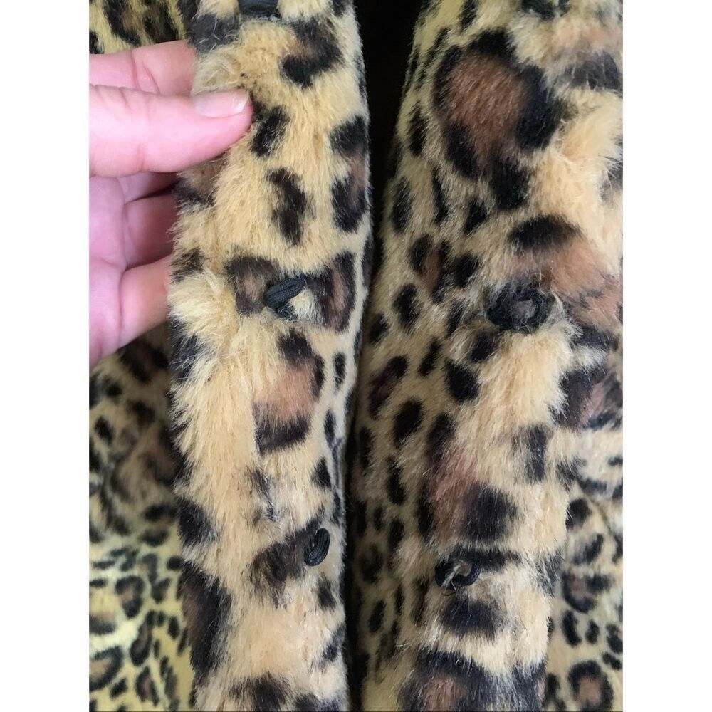 leopard print faux fur jacket - Picture 3 of 6